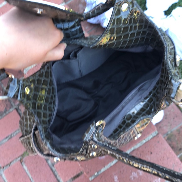 Purse - Picture 2 of 3